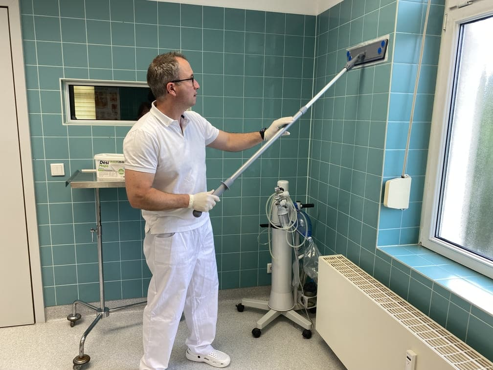 DesiMops wall disinfection